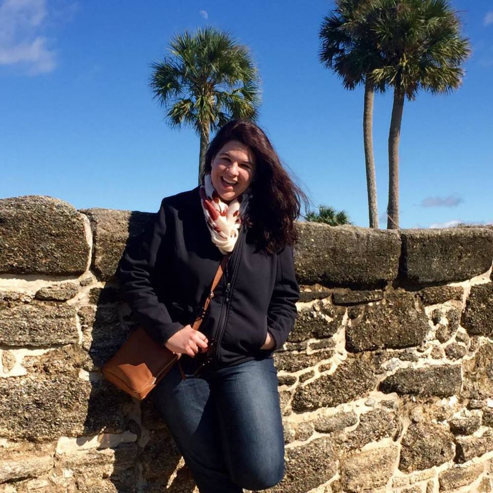 Meet your Posher, Caiti